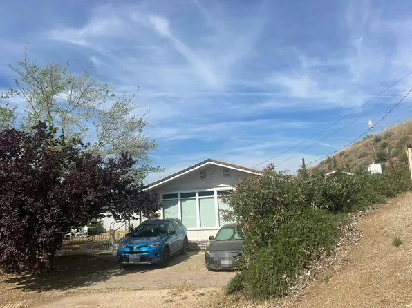 27 Buckhorn Dr, Bodfish, CA 93205