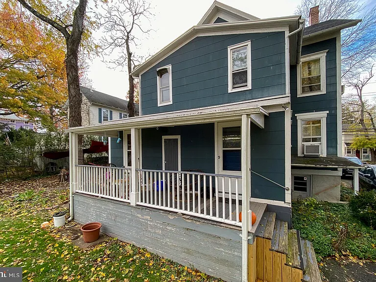 10 Princeton Ave — Photo 20