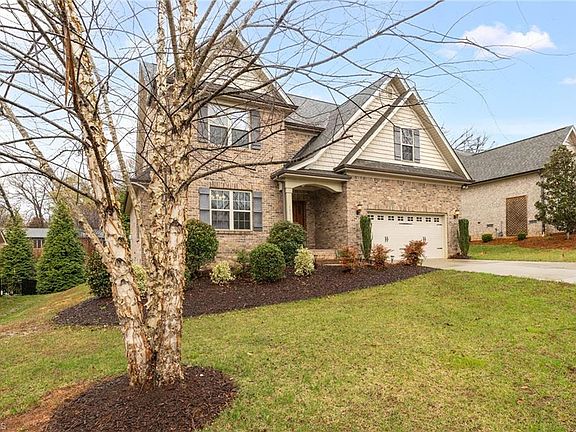 3rd image of 4671 Olivine Ln