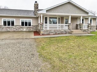 3809 Gale Rd, Eaton Rapids, MI 48827