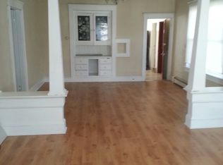 202 4th Ave #2ND, Woonsocket, RI 02895