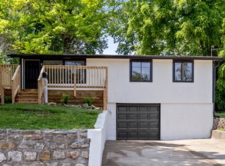 100 Sheidley Ave, Bonner Springs, KS 66012