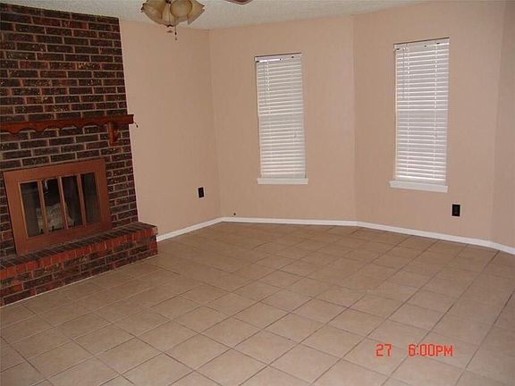 3rd image of 5433 Van Horn Dr