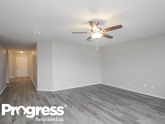 5th image of 1023 Graystone Dr