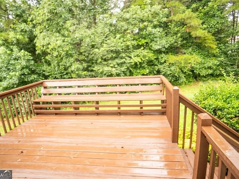 52 Fieldstone Ct — Photo 40