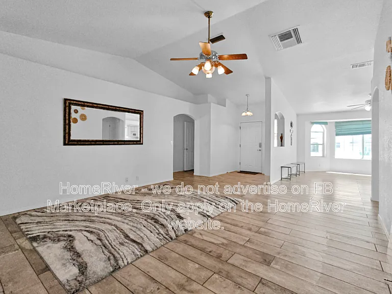 1697 Cardinal Dr — Photo 16