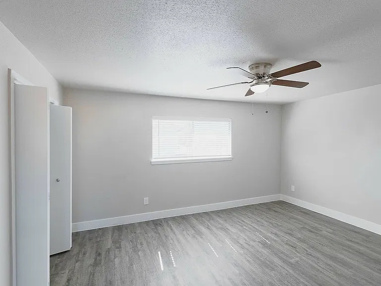 Arcata Townhomes — Photo 113