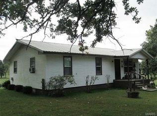 610 W Ash St, Conway, MO 65632