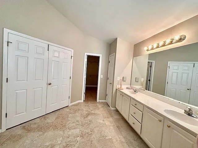 1080 Chandler Ridge Dr — Photo 15