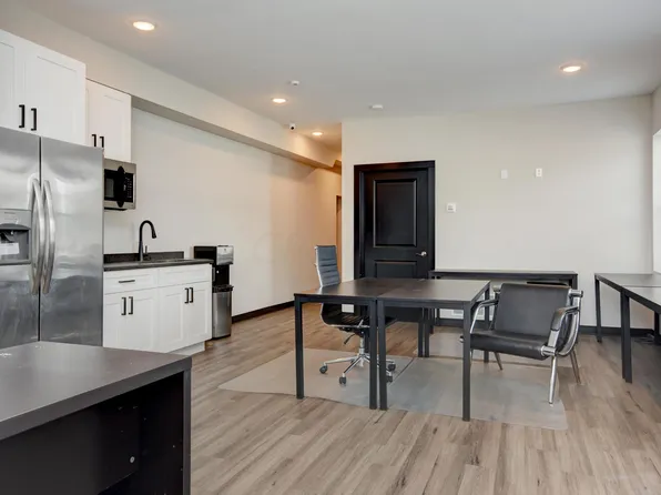 1384-1388 E Main St Columbus, OH 43205 - 1384, 1384 E Main St, Columbus, OH 43205