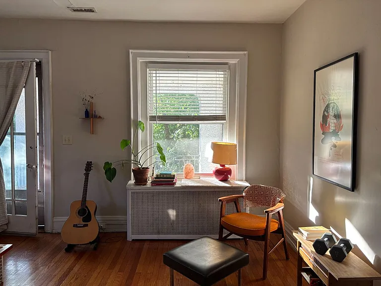 114 S Arthur Ashe Blvd — Photo 3