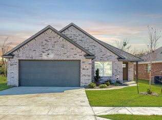 107 Randal Row, Corsicana, TX 75110