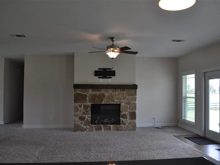 2502 Majestic Oaks Ct — Photo 13