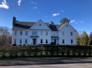 160 Long Lots Rd, Westport, CT 06880