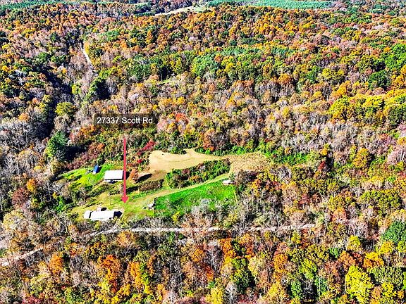 3rd image of 27337 Scott Rd