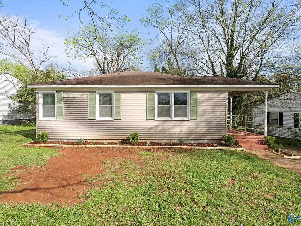 1st image of 806 Crestline Rd NW