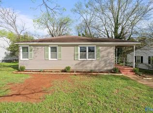 806 Crestline Rd NW, Huntsville, AL 35816