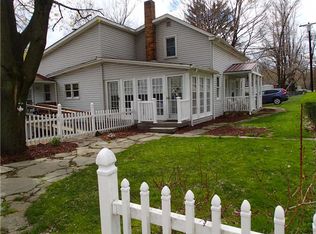 321 Lisbon Rd, Beaver Falls, PA 15010