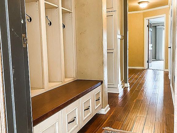 4th image of 7401 W Twin Oaks Ct