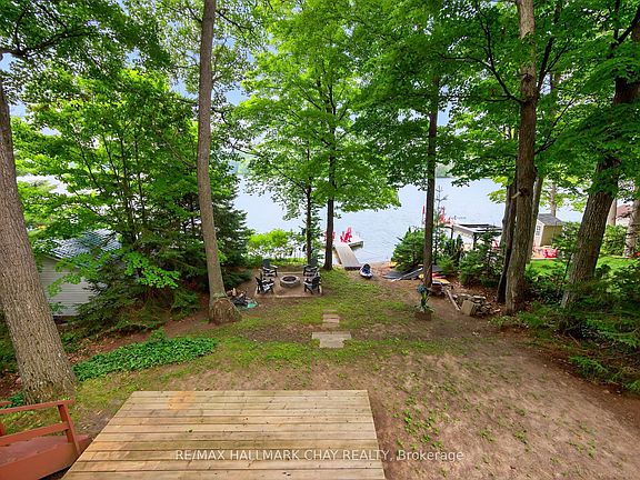 2nd image of 176 Farlain Lake Rd E
