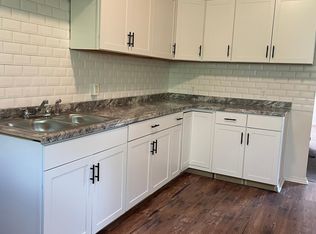 672 Middle Ave APT A, Wilmerding, PA 15148