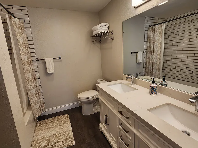 725 Rocky Road Dr — Photo 63