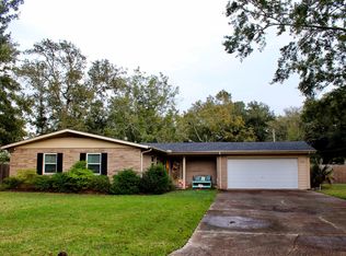 1006 Del Norte Cir, Pascagoula, MS 39581