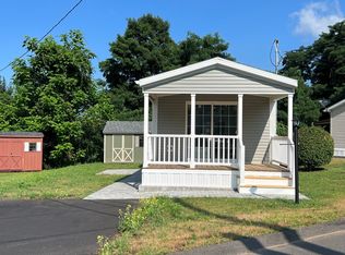 5 Sundeck Ter #80, Southington, CT 06489