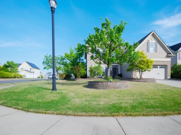 3001 Homebrook Ln, Morrisville, NC 27560