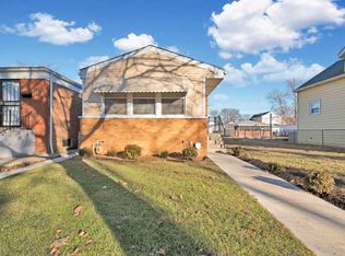 1320 W 112th Pl #200, Chicago, IL 60643