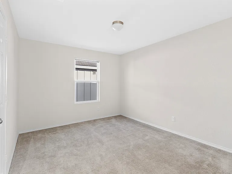 11831 Burnett Rnch — Photo 18