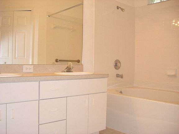 5th image of 6503 Summer Cove Dr