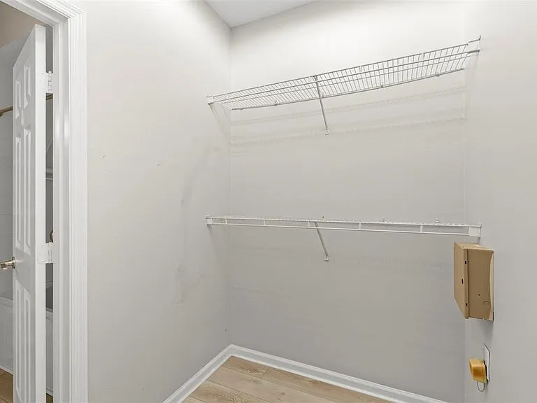 800 S Dakota Ave #214 — Photo 18