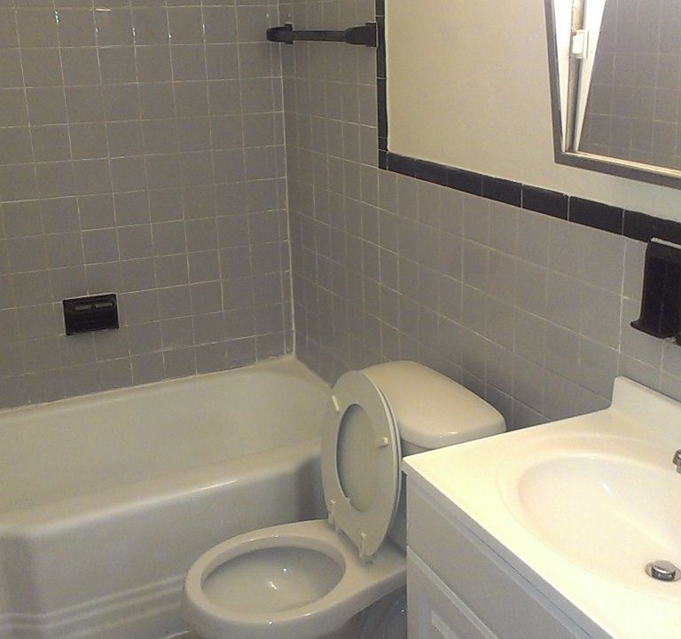 2nd image of 9 Duff Rd APT 10
