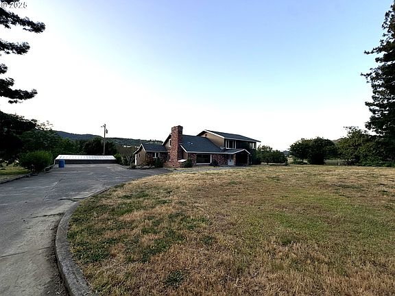 5th image of 4848 Tiller Trail Hwy