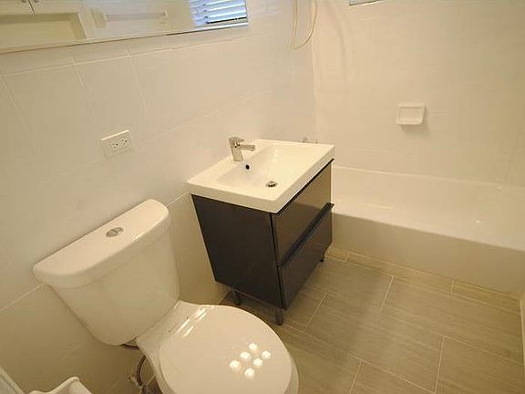 2nd image of 8035 Byron Ave APT 3