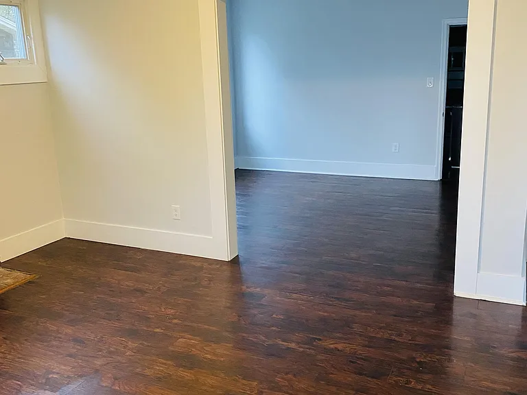 220 Brightside Ave — Photo 4
