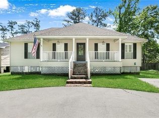 18266 Cusachs Dr, Covington, LA 70433