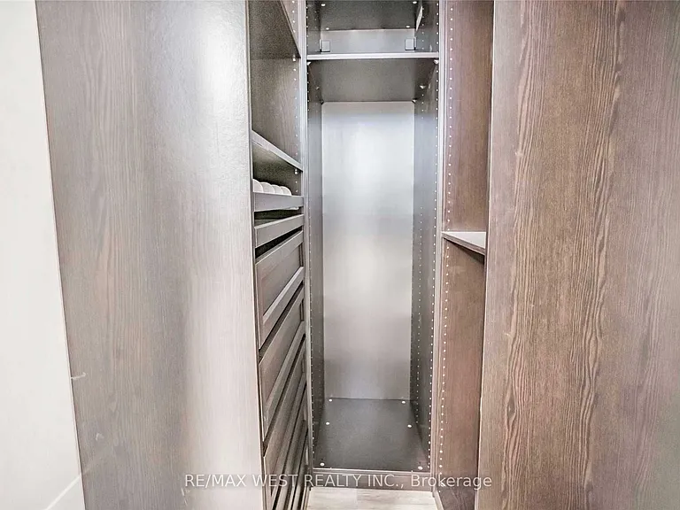 268 Sterling Rd #LOWER — Photo 9