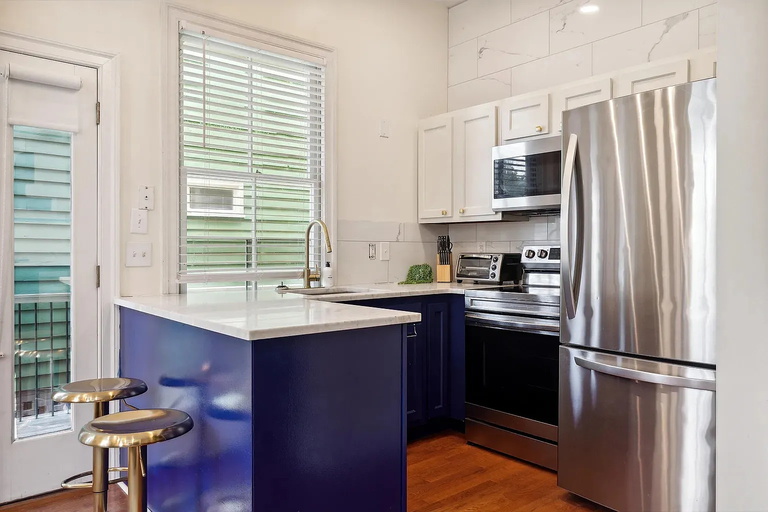 426 Race St — Photo 4