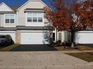 1203 Delta Dr, Elgin, IL 60123