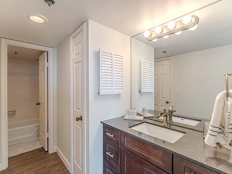 3525 Sage Rd #1016 — Photo 36