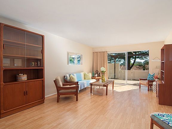 4th image of 1844 Pleasantdale Dr