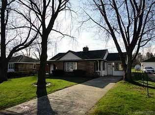 3137 Durham Rd, Hamburg, NY 14075