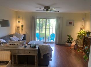 68 Saybrook Rd, Essex Junction, VT 05452