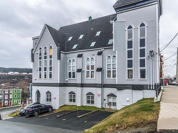 3rd image of 39 Queens Road