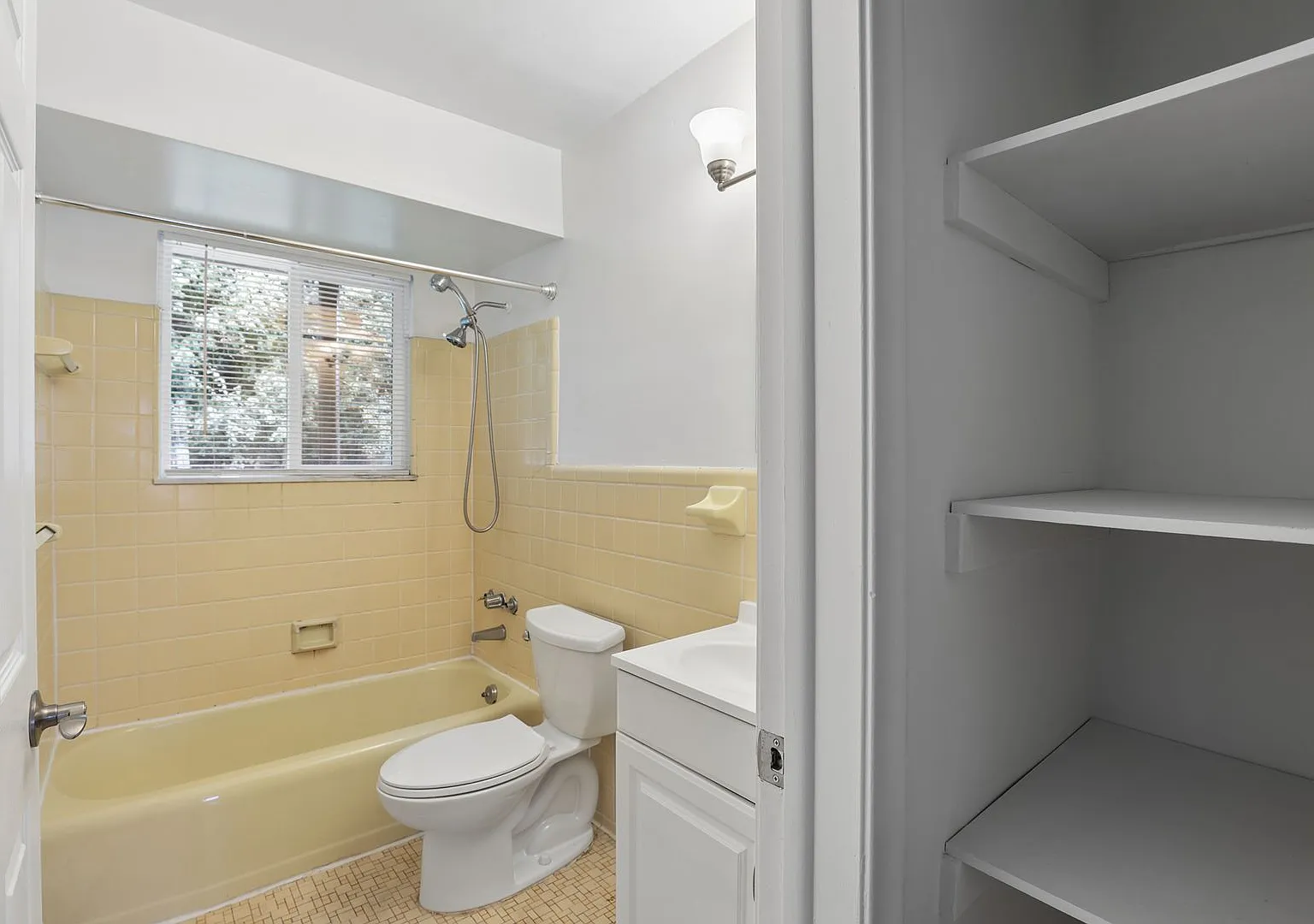 Clawson Park Apartments — Photo 3