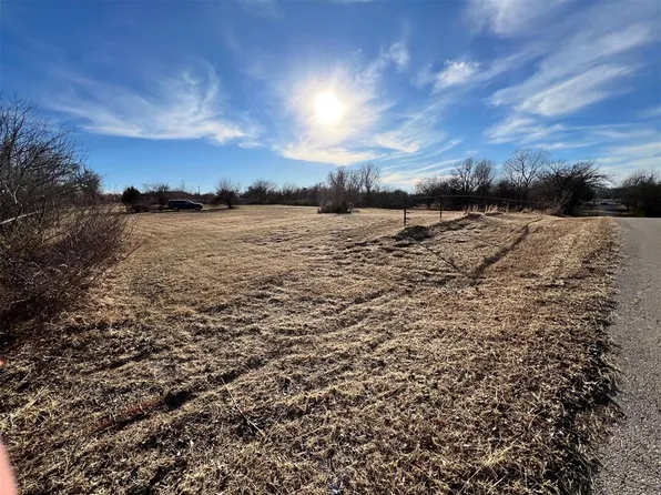 1816 Ranchwood Dr, Newcastle, OK 73065