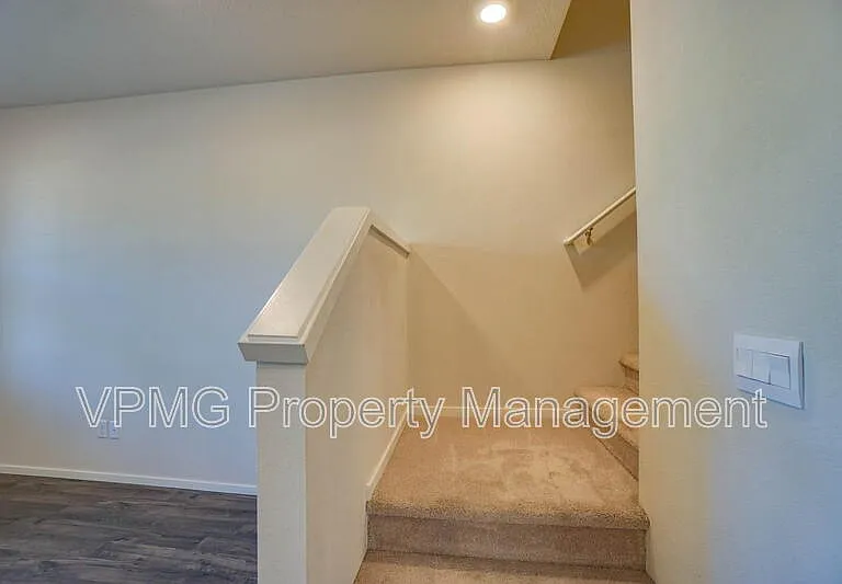 2620 NE 117th Pl — Photo 15