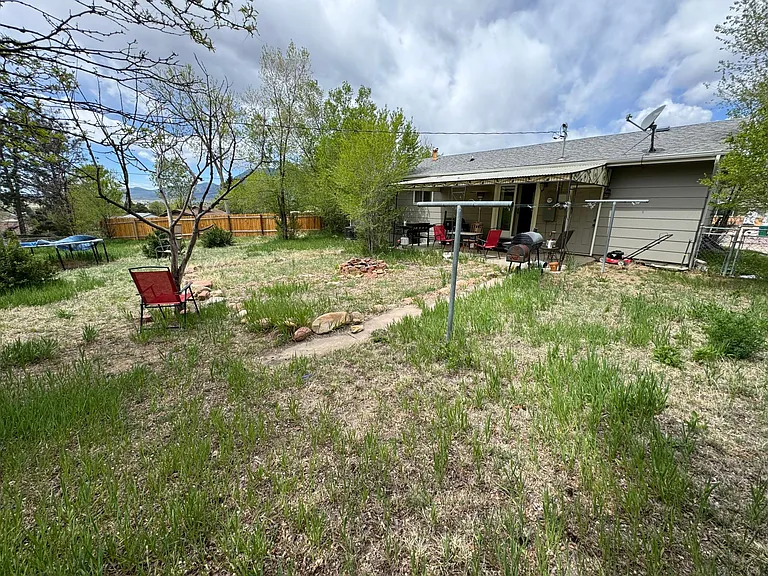 2915 Fremont Dr — Photo 17